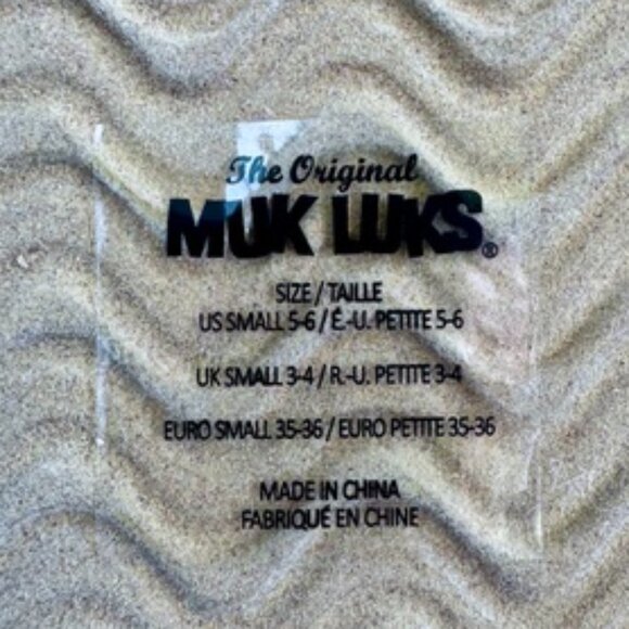 Muk Luks Kirstey Tan Fuzzy Platform Slippers NWOT - Picture 10 of 11